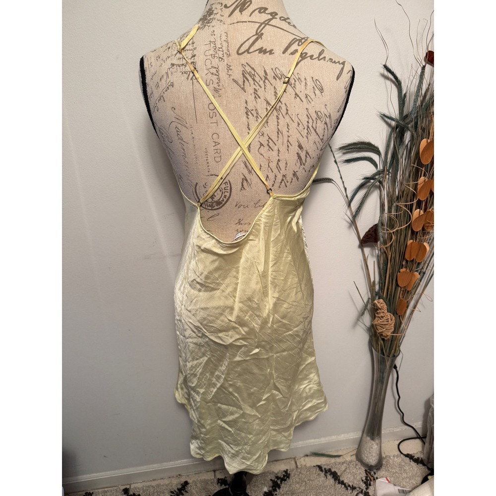 Victorias Secret Slip Dress Light Yellow Satin Cami Mini M flaw